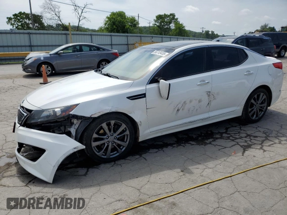 2011 Kia Optima SX z VIN KNAGR4A65B5166161, wystawiony jako Copart lot #56749455 z przebiegiem 213 574 mil mil oraz Szkoda całkowita • Salvage title. Historia ofert i sprzedaży dostępna na DreamBid. Obrazek 1.