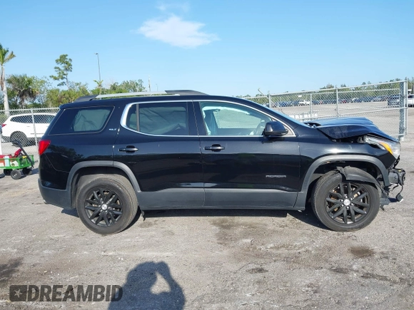 2019 GMC Acadia SLT with VIN 1GKKNMLS1KZ182115, listed as a IAAI auction lot 41860425 with 95,112 mi miles. Bid and sale history available at carsss.com. Image 14.