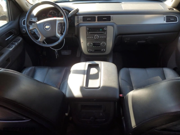 2012 Chevrolet Silverado 1500 LTZ with VIN 3GCPKTE75CG160228, listed as a Copart auction lot 49330175 with 198,427 mi miles and Clean Title. Bid and sale history available at carsss.com. Image 8.