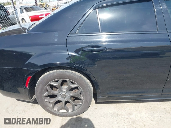 2016 Chrysler 300 with VIN 2C3CCAGG4GH296194, listed as a IAAI auction lot 41818220 with 111,177 mi miles. Bid and sale history available at carsss.com. Image 19.