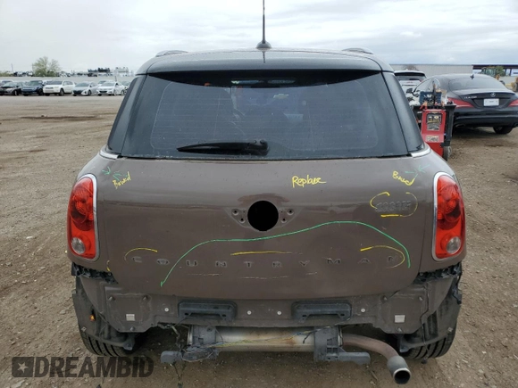 2013 MINI Countryman z VIN WMWZB3C53DWM31457, wystawiony jako Copart lot #55528885 z przebiegiem 137 279 mil mil oraz Szkoda całkowita • Salvage title. Historia ofert i sprzedaży dostępna na DreamBid. Obrazek 6.