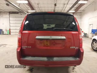 2010 Dodge Grand Caravan Crew with VIN 2D4RN6DX8AR403138, listed as a IAAI auction lot 41937966 with 137,060 mi miles and . Bid and sale history available at DreamBid. Image 17.