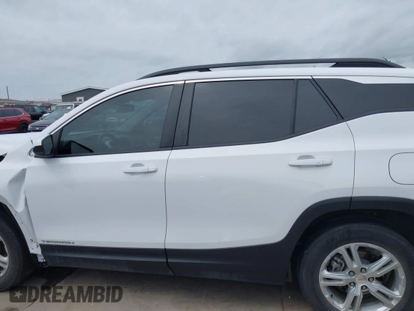 2022 GMC Terrain SLE z VIN 3GKALMEV2NL137933, wystawiony jako IAAI lot #42337794 z przebiegiem 55 307 mil mil oraz . Historia ofert i sprzedaży dostępna na DreamBid. Obrazek 15.