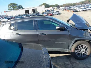 2020 Jeep Compass Latitude w/Sun/Safety Pkg with VIN 3C4NJCBB2LT241780, listed as a IAAI auction lot 41118805 with 74,891 mi miles. Bid and sale history available at carsss.com. Image 13.