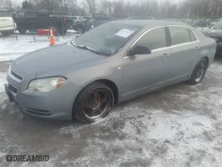 2008 Chevrolet Malibu LS w/1FL with VIN 1G1ZG57N784184514, listed as a IAAI auction lot 41334876 with 191,757 mi miles. Bid and sale history available at carsss.com. Image 2.