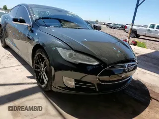 2013 Tesla Model S Performance с VIN 5YJSA1DP8DFP12766, выставлен на аукционе Copart как лот 50314155 с пробегом 55 820 миль миль и Списание • Salvage title. История ставок и продаж доступна на DreamBid. Изображение 10.