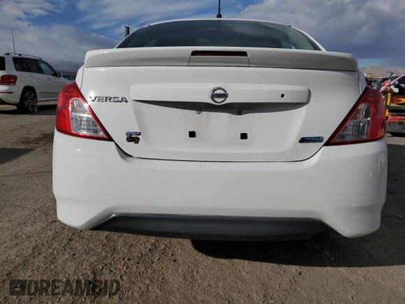 2016 Nissan Versa S Plus with VIN 3N1CN7AP6GL892645, listed as a Copart auction lot 47770705 with 35,647 mi miles and Salvage Title. Bid and sale history available at DreamBid. Image 6.