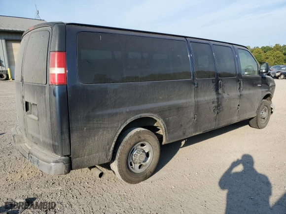 2013 Chevrolet Express Passenger 1LT with VIN 1GAZG1FA0D1172692, listed as a Copart auction lot 75411454 with 159,250 mi miles and Salvage Title. Bid and sale history available at carsss.com. Image 3.