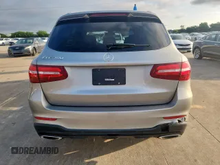 2019 Mercedes-Benz GLC 300 z VIN WDC0G4JB2KV146418, wystawiony jako Copart lot #60800515 z przebiegiem Nie podano mil oraz Czysty tytuł • Clean title. Historia ofert i sprzedaży dostępna na DreamBid. Obrazek 6.