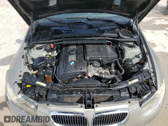 2009 BMW 3 Series 335i with VIN WBAWL735X9P181627, listed as a Copart auction lot 49628745 with 164,035 mi miles and Clean title. Bid and sale history available at DreamBid. Image 11.