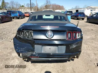 2014 Ford Mustang V6 with VIN 1ZVBP8EM6E5261560, listed as a Copart auction lot 50391185 with 60,700 mi miles and Salvage Title. Bid and sale history available at carsss.com. Image 6.