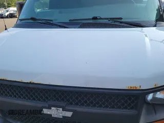 2015 Chevrolet Express Cargo с VIN 1GCWGFCF2F1163339, выставлен на аукционе IAAI как лот 42854317 с пробегом 179 463 миль миль и . История ставок и продаж доступна на DreamBid. Изображение 2.