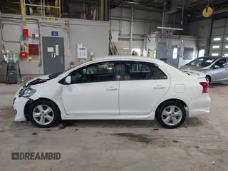 2007 Toyota Yaris with VIN JTDBT923271146058, listed as a IAAI auction lot 41877245 with 181,197 mi miles. Bid and sale history available at carsss.com. Image 14.