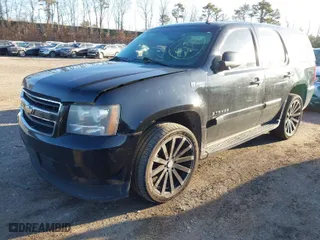 2009 Chevrolet Tahoe Hybrid with VIN 1GNFK13589R110120, listed as a IAAI auction lot 41766777 with NaN miles. Bid and sale history available at carsss.com. Image 2.