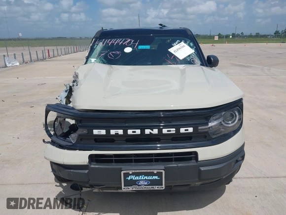 2024 Ford Bronco Sport Outer Banks with VIN 3FMCR9C61RRF50842, listed as a IAAI auction lot 42496366 with 2,662 mi miles and . Bid and sale history available at DreamBid. Image 12.