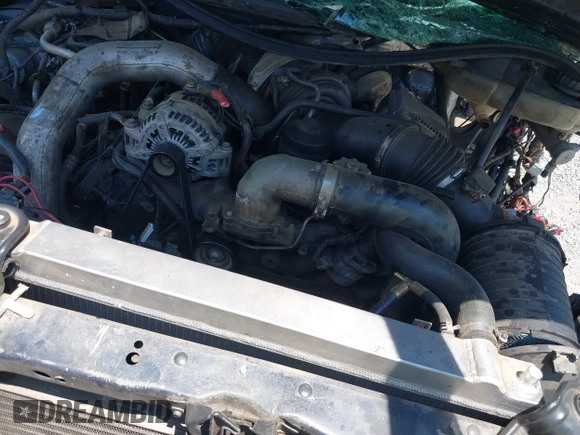2005 Ford F-250 XL z VIN 1FTSW20P95EA30348, wystawiony jako IAAI lot #42199677 z przebiegiem Nie podano mil oraz . Historia ofert i sprzedaży dostępna na DreamBid. Obrazek 10.