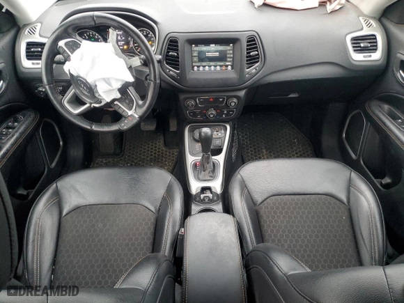 2020 Jeep Compass Latitude with VIN 3C4NJDBB0LT148830, listed as a Copart auction lot 39095224 with NaN miles and Salvage Title. Bid and sale history available at carsss.com. Image 8.