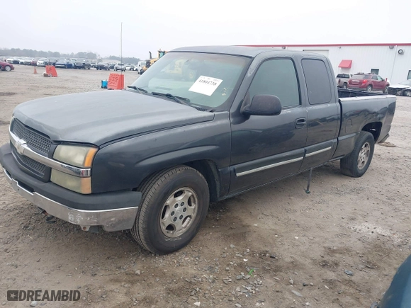 2003 Chevrolet Silverado 1500 LS with VIN 2GCEC19T131315205, listed as a IAAI auction lot 41804738 with 207,940 mi miles. Bid and sale history available at carsss.com. Image 18.