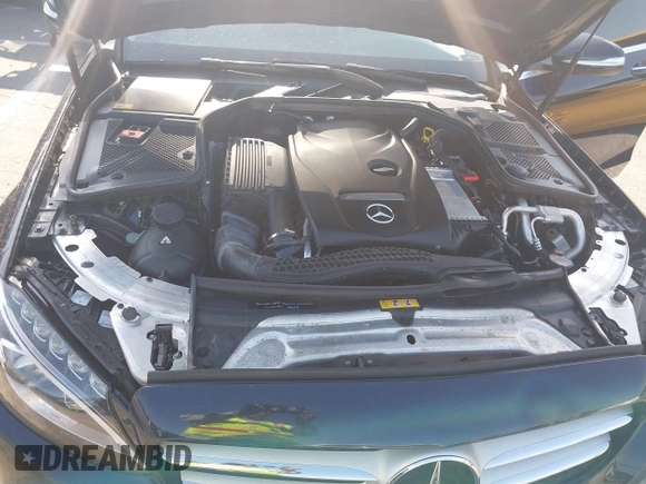 2015 Mercedes-Benz C 300 Luxury with VIN 55SWF4KB4FU041674, listed as a IAAI auction lot 42119879 with 162,017 mi miles and . Bid and sale history available at carsss.com. Image 10.