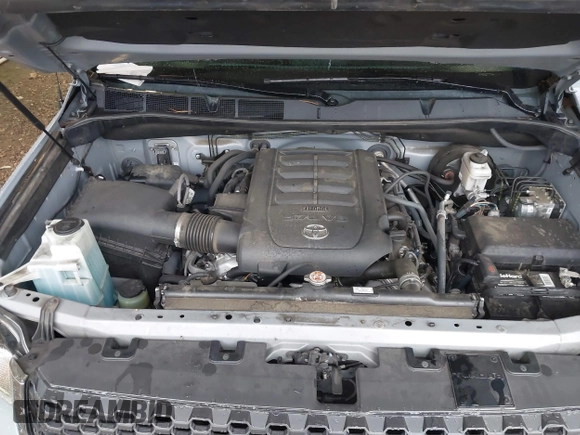 2019 Toyota Tundra 2WD SR5 with VIN 5TFEY5F15KX253952, listed as a IAAI auction lot 40802742 with 110,465 mi miles. Bid and sale history available at carsss.com. Image 10.