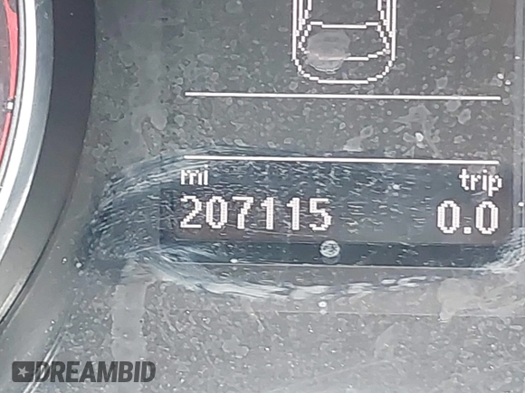 2017 Volkswagen Passat S z VIN 1VWAT7A34HC003813, wystawiony jako IAAI lot #42322928 z przebiegiem 207 115 mil mil oraz . Historia ofert i sprzedaży dostępna na DreamBid. Obrazek 16.