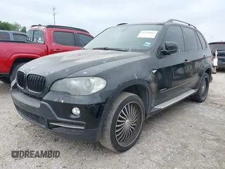 2010 BMW X5 30i z VIN 5UXFE4C5XAL385267, wystawiony jako IAAI lot #42252663 z przebiegiem 150 000 mil mil oraz . Historia ofert i sprzedaży dostępna na DreamBid. Obrazek 2.