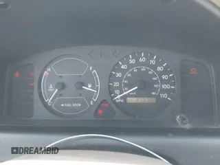 2000 Toyota Corolla VE with VIN 1NXBR12E5YZ369711, listed as a IAAI auction lot 42550174 with 273,785 mi miles and . Bid and sale history available at DreamBid. Image 7.