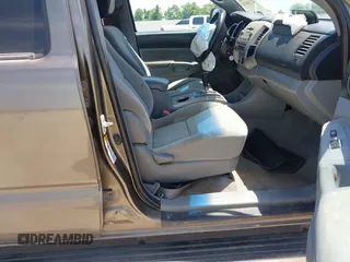 2010 Toyota Tacoma PreRunner with VIN 3TMKU4HN8AM025666, listed as a IAAI auction lot 42258079 with 279,119 mi miles and . Bid and sale history available at DreamBid. Image 5.