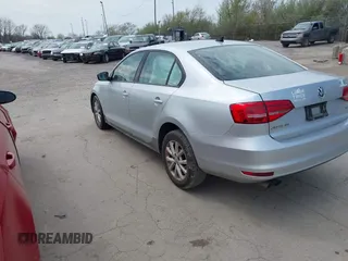 2015 Volkswagen Jetta Sedan 1.8T SE with VIN 3VWD17AJ0FM229540, listed as a IAAI auction lot 42063609 with 117,981 mi miles. Bid and sale history available at carsss.com. Image 3.