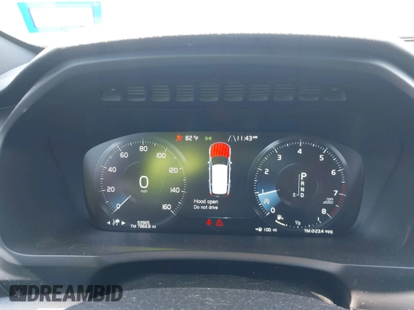 2018 Volvo XC90 R-Design with VIN YV4102KM1J1323790, listed as a IAAI auction lot 41786003 with 93,965 mi miles and . Bid and sale history available at DreamBid. Image 7.