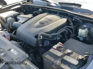 2018 Toyota Tacoma SR with VIN 3TMCZ5AN7JM121407, listed as a IAAI auction lot 42748362 with 90,262 mi miles and . Bid and sale history available at DreamBid. Image 21.