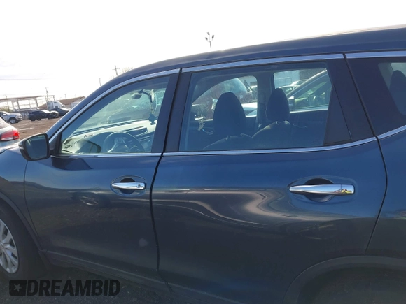 2014 Nissan Rogue S z VIN 5N1AT2MV9EC853270, wystawiony jako IAAI lot #42126647 z przebiegiem 230 409 mil mil oraz . Historia ofert i sprzedaży dostępna na DreamBid. Obrazek 14.