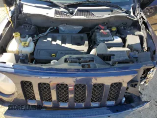 2013 Jeep Patriot Latitude with VIN 1C4NJPFB8DD192657, listed as a Copart auction lot 46593715 with 153,999 mi miles and Salvage Title. Bid and sale history available at carsss.com. Image 13.