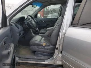 2005 Honda Pilot EX-L with RES with VIN 5FNYF18635B053929, listed as a Copart auction lot 82058334 with 311,568 mi miles and Clean Title. Bid and sale history available at carsss.com. Image 7.