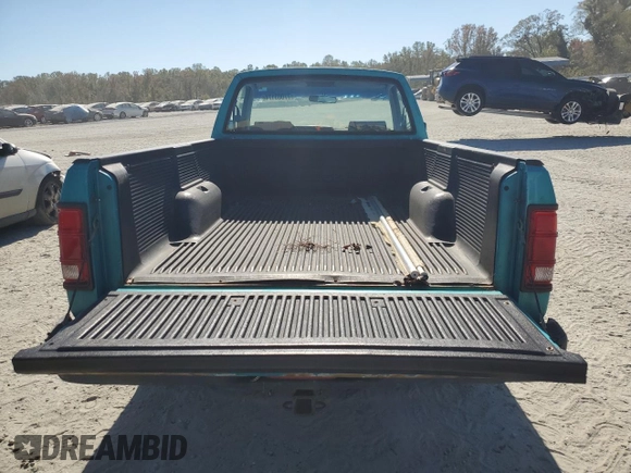 1996 Dodge Dakota with VIN 1B7FL26X9TW706385, listed as a Copart auction lot 77003174 with 146,228 mi miles and Salvage Title. Bid and sale history available at carsss.com. Image 10.