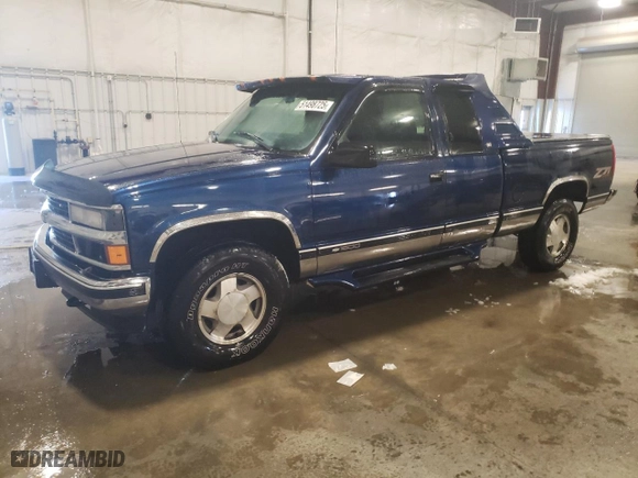 1998 Chevrolet C/K 1500 with VIN 2GCEK19RXW1168328, listed as a Copart auction lot 51498725 with 206,998 mi miles and Salvage Title. Bid and sale history available at carsss.com. Image 1.
