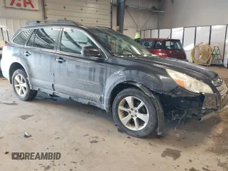 2013 Subaru Outback 2.5i Limited with VIN 4S4BRCKC9D3242941, listed as a IAAI auction lot 41592045 with 194,855 mi miles. Bid and sale history available at carsss.com. Image 1.