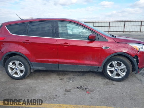 2016 Ford Escape SE with VIN 1FMCU0GX5GUA10252, listed as a IAAI auction lot 41686745 with 37,000 mi miles. Bid and sale history available at carsss.com. Image 13.