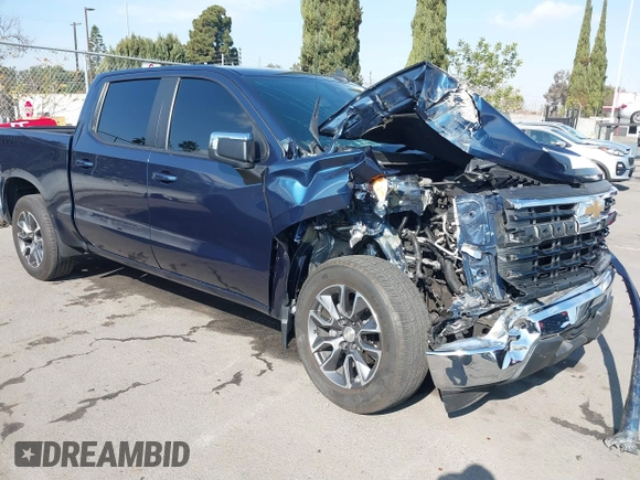 2022 Chevrolet Silverado 1500 LT with VIN 1GCPACED4NZ526840, listed as a IAAI auction lot 41444529 with 22,393 mi miles. Bid and sale history available at carsss.com. Image 1.