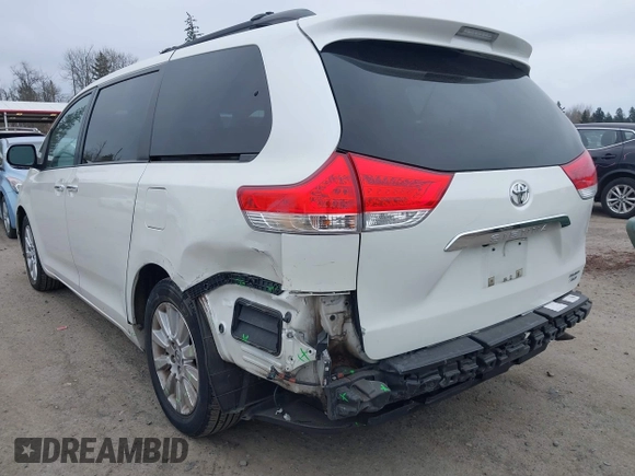 2014 Toyota Sienna Ltd with VIN 5TDDK3DC5ES073175, listed as a IAAI auction lot 41818572 with 107,971 mi miles. Bid and sale history available at carsss.com. Image 6.