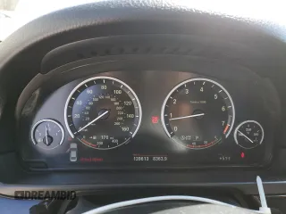 2014 BMW 5 Series 535i xDrive с VIN WBA5B3C59ED530604, выставлен на аукционе Copart как лот 52017335 с пробегом 139 613 миль миль и Списание • Salvage title. История ставок и продаж доступна на DreamBid. Изображение 9.