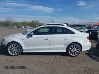 2016 Audi A3 2.0T Premium Plus with VIN WAUJ8GFF5G1048922, listed as a IAAI auction lot 42095992 with 136,070 mi miles. Bid and sale history available at carsss.com. Image 15.