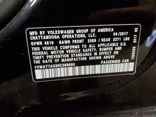 2017 Volkswagen Passat S z VIN 1VWAT7A33HC069690, wystawiony jako Copart lot #44550385 z przebiegiem 86 541 mil mil oraz Szkoda całkowita • Salvage title. Historia ofert i sprzedaży dostępna na DreamBid. Obrazek 12.