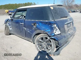 2004 MINI Hardtop with VIN WMWRC33444TC55222, listed as a IAAI auction lot 41854056 with 145,811 mi miles and . Bid and sale history available at DreamBid. Image 3.