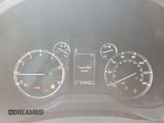 2020 Lexus GX 460 Premium z VIN JTJAM7BX3L5255841, wystawiony jako Copart lot #56466965 z przebiegiem 215 958 mil mil oraz Szkody całkowita. Historia ofert i sprzedaży dostępna na DreamBid. Obrazek 9.