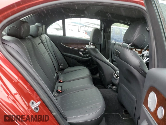 2019 Mercedes-Benz E 300 with VIN WDDZF4KB7KA510425, listed as a Copart auction lot 58826625 with 25,774 mi miles and Salvage title. Bid and sale history available at DreamBid. Image 10.