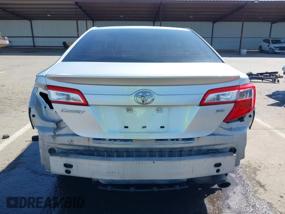 2013 Toyota Camry L with VIN 4T1BF1FK4DU247215, listed as a IAAI auction lot 42033164 with 185,908 mi miles. Bid and sale history available at carsss.com. Image 17.