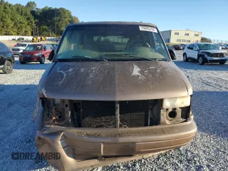 1998 GMC Safari with VIN 1GKDM19W4WB538303, listed as a Copart auction lot 76885334 with 319,225 mi miles and Salvage Title. Bid and sale history available at carsss.com. Image 5.
