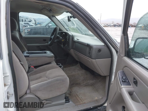2004 GMC Yukon SLT with VIN 1GKEK13Z24J217392, listed as a IAAI auction lot 41851257 with 1 mi miles. Bid and sale history available at carsss.com. Image 5.