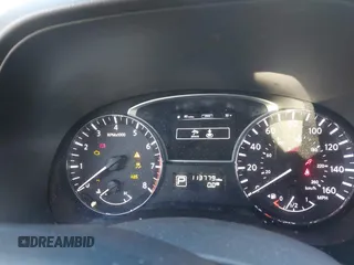2014 Nissan Pathfinder SV z VIN 5N1AR2MM6EC701355, wystawiony jako IAAI lot #41535352 z przebiegiem 113 779 mil mil oraz . Historia ofert i sprzedaży dostępna na DreamBid. Obrazek 7.